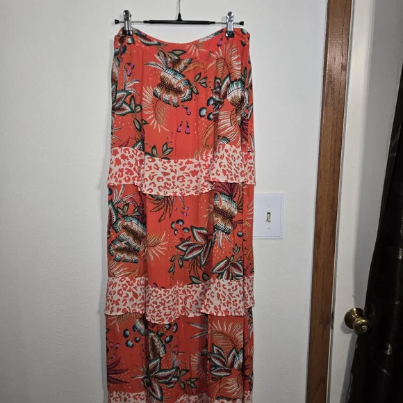 Pre-loved FARMRIO multicolored Layered Ruffles Maxi Skirt Sz Small - Picture 4 of 4
